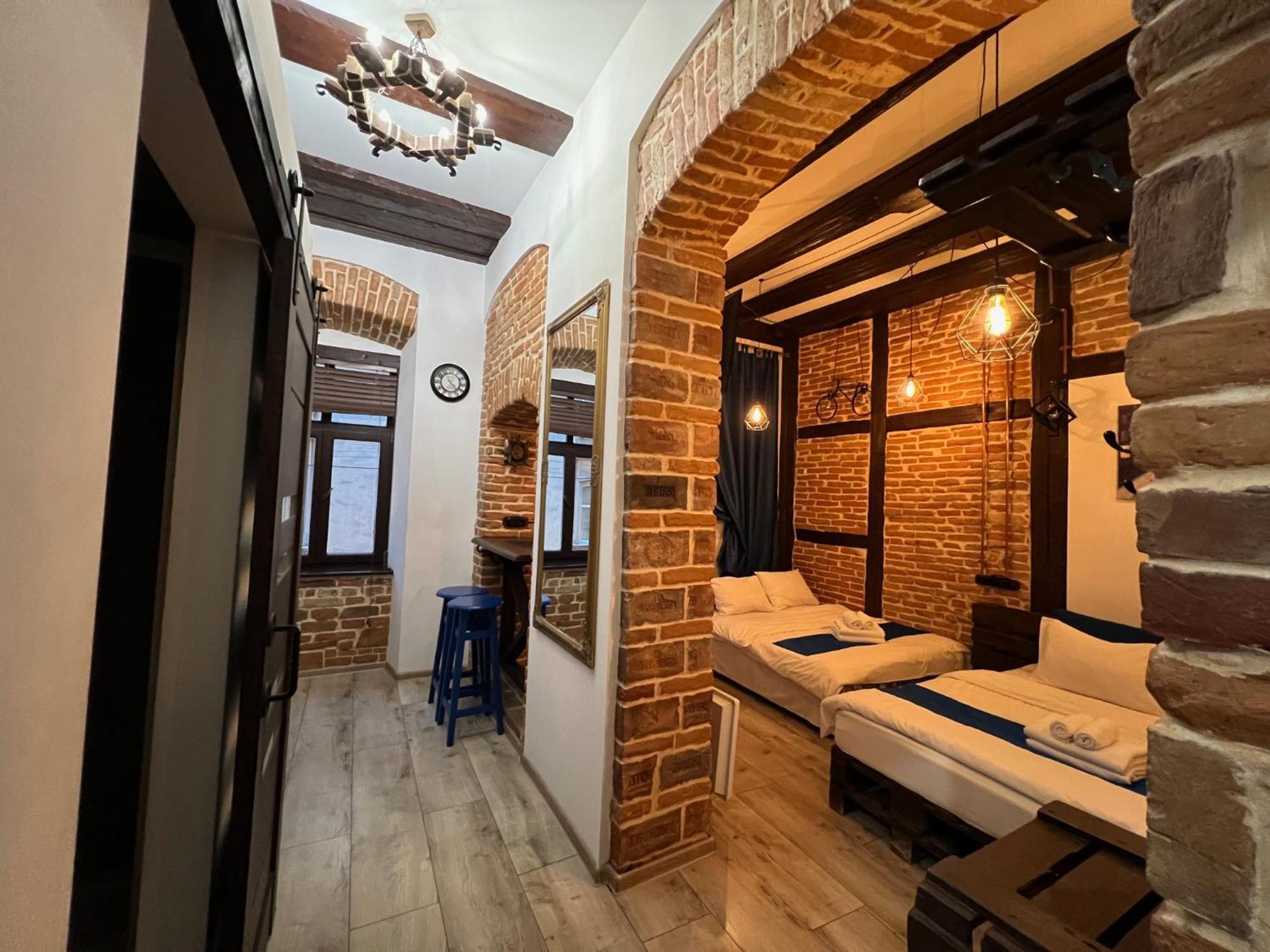 דירות Cozy Loft В Самому Центрі Львова מראה חיצוני תמונה